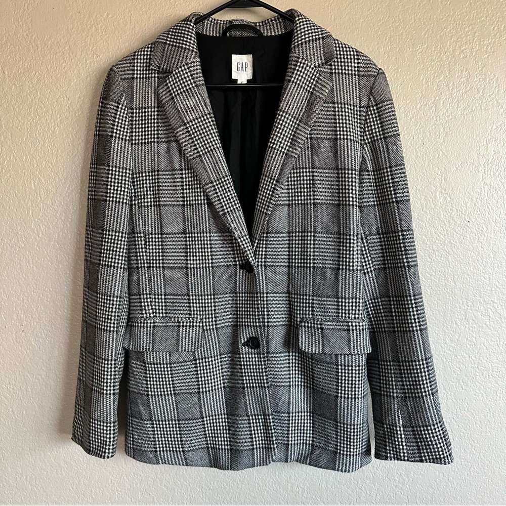 GAP Women’s Gray Plaid Blazer